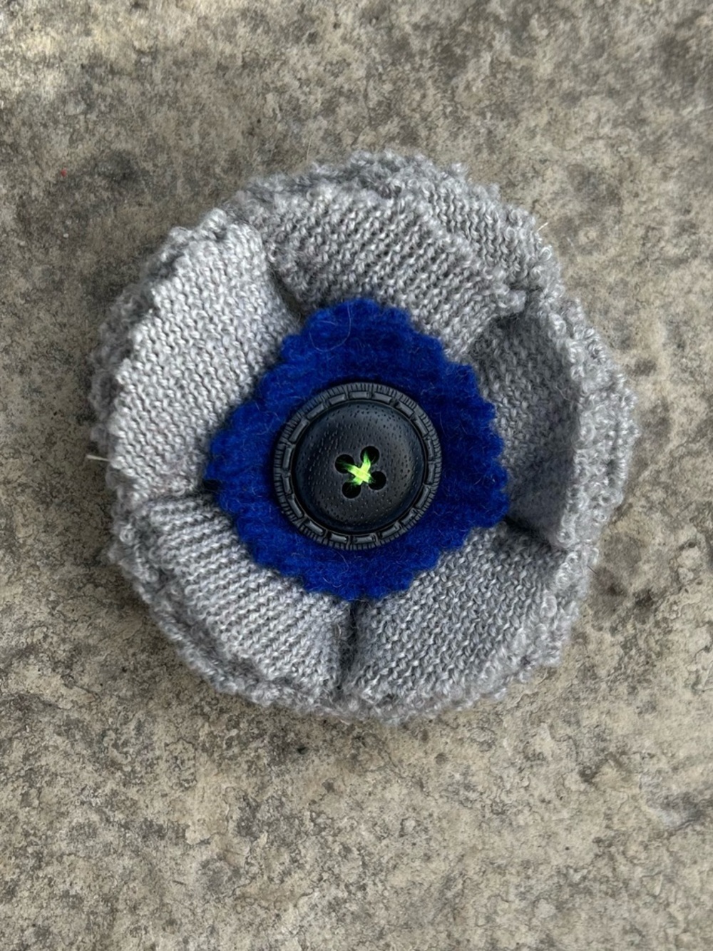 Vintage Cashmere Floral Brooch - Picture 1 of 3